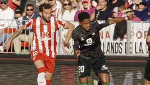 Almería y Betis empatan sin goles, Andrés Guardado y César Montes no vieron actividad