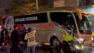 Atlético de San Luis hace su arribo al Coloso de Santa Úrsula para el partido de vuelta vs América