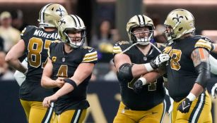 Saints, comandados por Dereck Carr, vencen con autoridad a Panthers