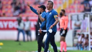 El entrenador en partido de Liga MX 