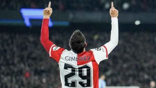 ¡MVP! Eredivisie nombra a Santi Giménez como el mejor jugador del 2023