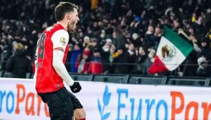 Santiago Giménez se lleva el mejor gol de diciembre del Feyenoord