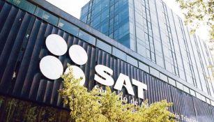 SAT pide a las personas físicas cumplir con sus obligaciones fiscales