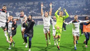 El Genoa celebra la victoria ante el Salernitana