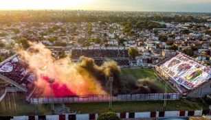 Aficionado de Chacarita fallece en estadio de Argentina tras ser apuñalado