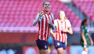 ¡Goleada histórica! Licha Cervantes marcó seis goles en la victoria 10-2 de Chivas Femenil