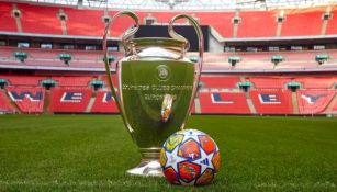 Presentan balón para Fase Eliminatoria de la Champions League