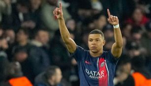 Con Mbappé en plan grande, el PSG se va a España con ventaja de dos goles