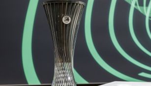 Sorteo Conference League: Ajax y Aston Villa se medirán en Octavos de Final