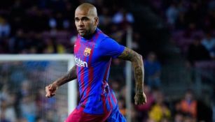 Barcelona quita etiqueta de leyenda a Dani Alves y borran su nombre del club