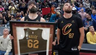 Travis y Jason Kelce se roban el show en el Cavaliers vs Celtics en la NBA