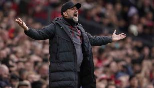 Jürgen Klopp 'explota' contra periodista tras la derrota ante Manchester United