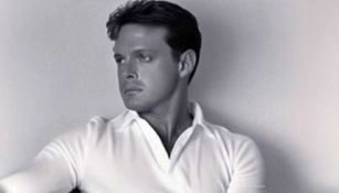 Luis Miguel enciende las redes sociales con foto en blanco y negro