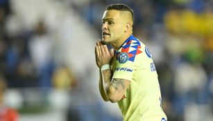 Jonathan Rodríguez revela porqué fue borrado del América: “Fue decisión del DT dejarme apartado”