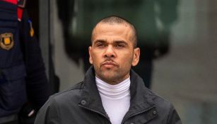 Piden quitar estatua de Dani Alves en Brasil por ser culpable de violación