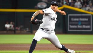 Víctor González consigue su primer salvamento con Yankees en triunfo ante D-Backs