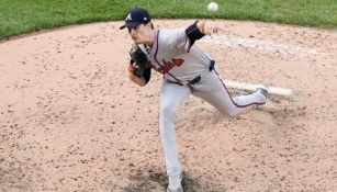 ¡Muy cerca! J.D. Martínez rompió no-hiiter de Braves a un out de hacerlo; Atlanta venció a Mets