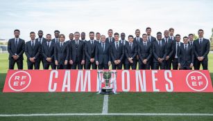 Real Madrid muestra cómo Nacho ofreció el título de LaLiga en la Plaza Cibeles