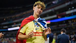 Igor Lichnovsky, primero futbolista en hilar tres títulos de Liga MX en torneos cortos