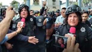 Alcaldesa de Veracruz se disfraza de policía para huir y no ser linchada 