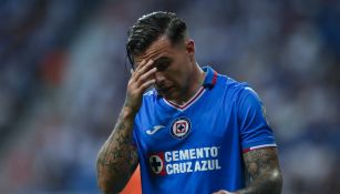 Cruz Azul rescinde contrato de Christian Tabó