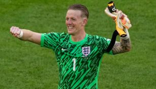 Pickford se convirtió en el héroe de Inglaterra