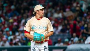 De cara a los Playoffs, los Diablos Rojos ajustaron las aperturas de Trevor Bauer