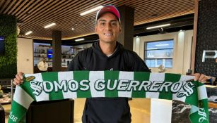 ¡Nuevo guerrero! Santiago Naveda reporta en Torreón para firmar con Santos Laguna