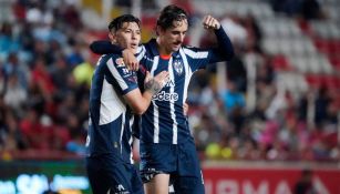 Rayados vence a Necaxa con polémica arbitral 