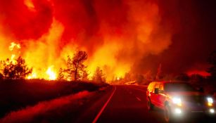 El siniestro abarca más de mil 200 metros cuadrados.