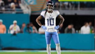 Deandre Hopkins será baja de 4 a 6 semanas con los Titans por lesión de rodilla