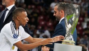 Kylian Mbappé iguala récord histórico en su debut con el Real Madrid