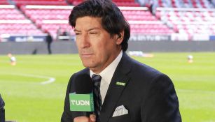 Iván 'Bam Bam' Zamorano se une al 'Perro' Bermúdez y se despide de Univisión 