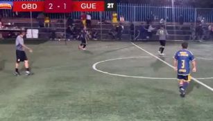 ¡Se calentó el juego! Hombre dispara contra rival en partido de fut 7