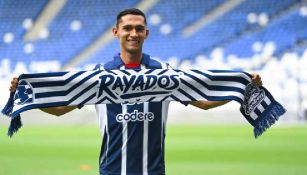 Fidel Ambriz fue presentado como nuevo refuerzo de Rayados