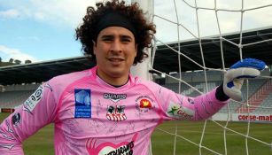 Memo Ochoa jugará en su quinta liga europea 