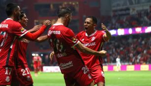 Toluca golea 4-0 a Tijuana