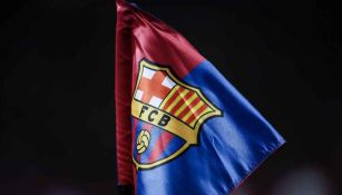 UEFA multa al Barcelona por gritos racistas durante partido de Champions League