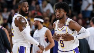 LeBron James y su hijo Bronny hacen historia tras jugar juntos en pretemporada de Lakers