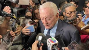 Jerry Jones confiesa que la derrota ante Detroit fue 'preocupante y muy humillante'