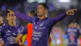 Mazatlán vence a Tigres con par de goles en los últimos minutos