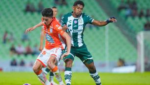 Santos y Pachuca se mantienen en el fondo de la tabla tras empatar en el TSM