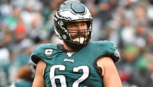 Policía de Penn State investiga altercado con teléfono entre Jason Kelce y un aficionado