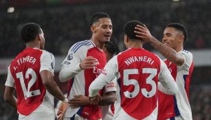  Arsenal golea al Nottingham Forest 