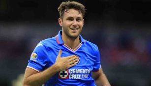 ¡No olvida su casa! Santiago Giménez celebró la remontada de Cruz Azul