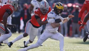 Michigan vs Ohio State termina en caos por provocaciones