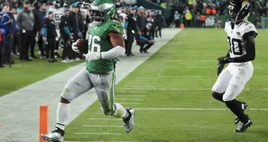 Saquon Barkley comanda una muy sufrida victoria de los Eagles ante Jacksonville