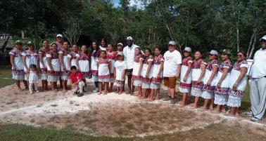 Randy Arozarena tiene partido de softbol con equipo maya