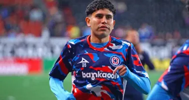 Camilo Cándido y Carlos Vargas cerca de salir de Cruz Azul