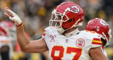 Travis Kelce se convierte en el jugador con más recepciones de touchdowns en la historia de Chiefs